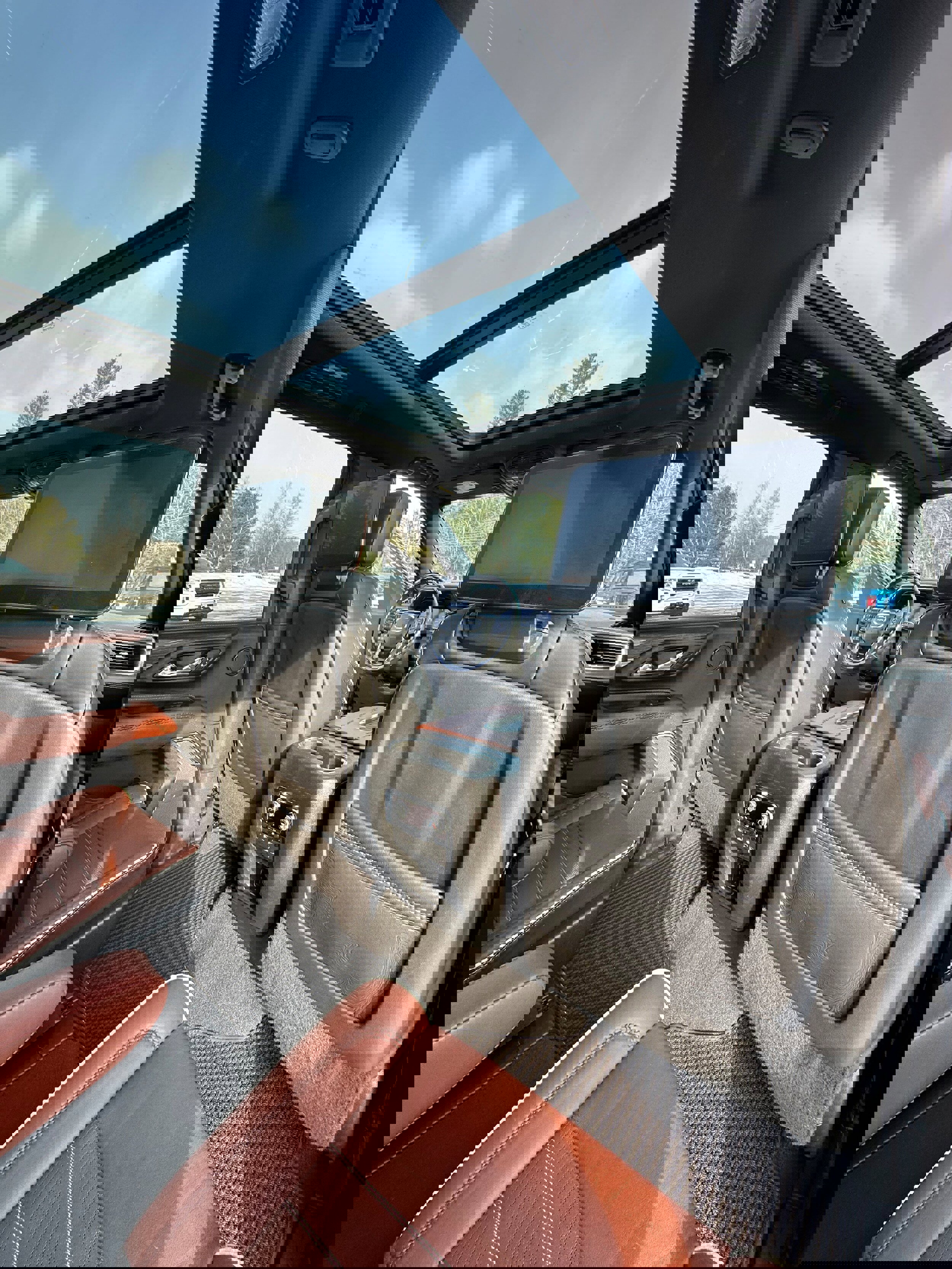 Used 2023 GMC Yukon XL Denali Ultimate AWD/4WD image 28