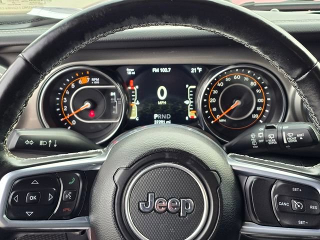 Used 2022 Jeep Wrangler Unlimited Sahara w/ Cold Weather Group image 22