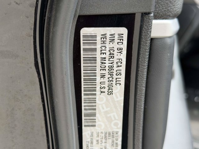 Used 2023 Jeep Grand Cherokee 4WD 4xe image 29