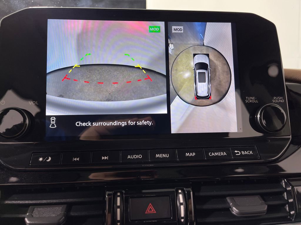 Used 2022 Nissan Pathfinder Platinum w/ Cargo Package image 23