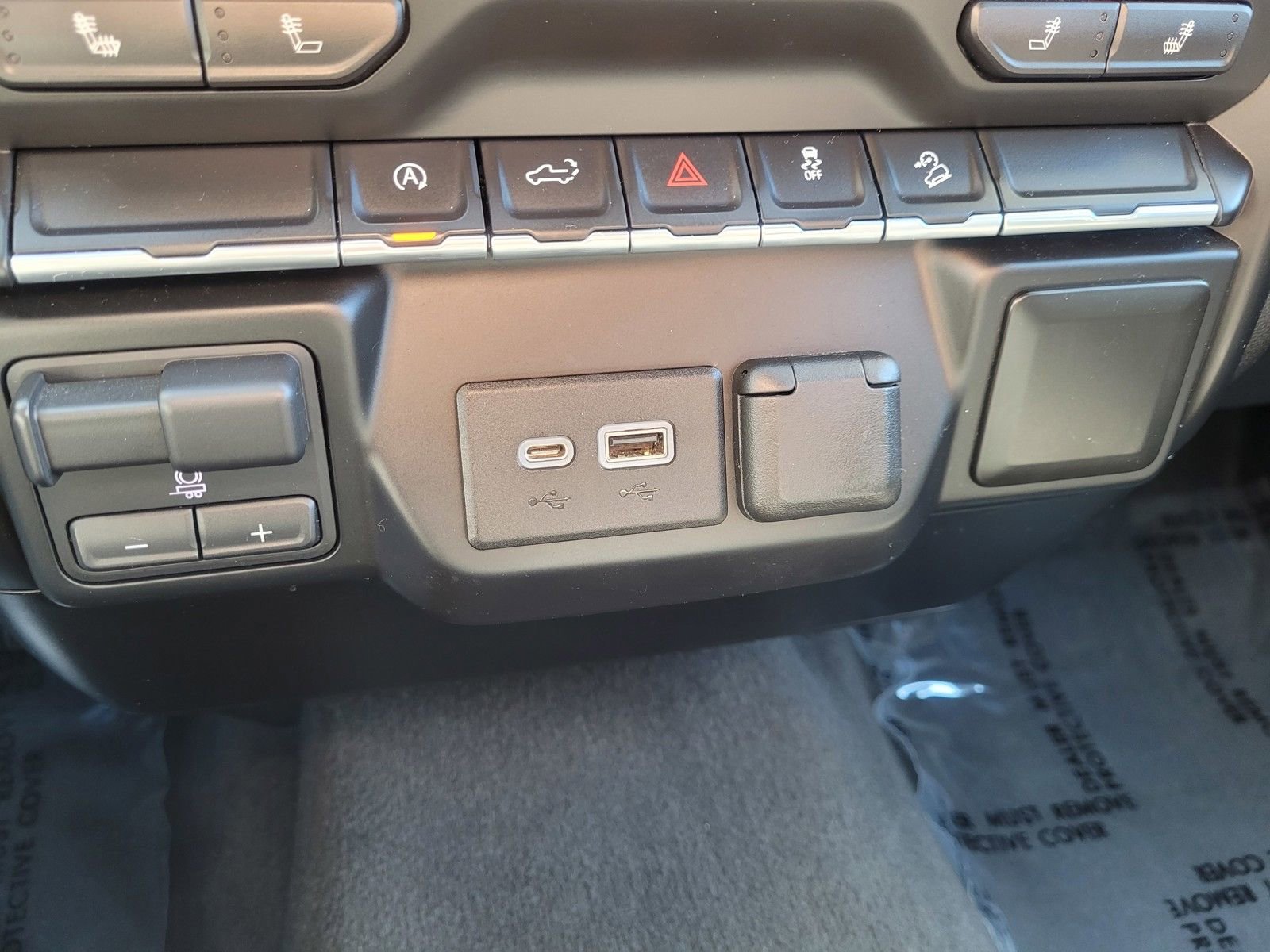 Used 2019 Chevrolet Silverado 1500 RST w/ All-Star Edition image 17