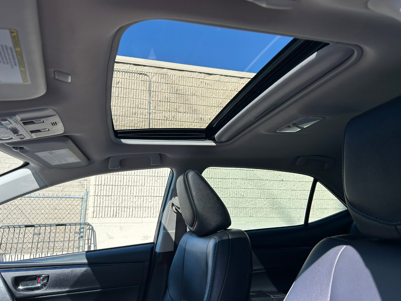 Used 2019 Toyota Corolla XSE image 17