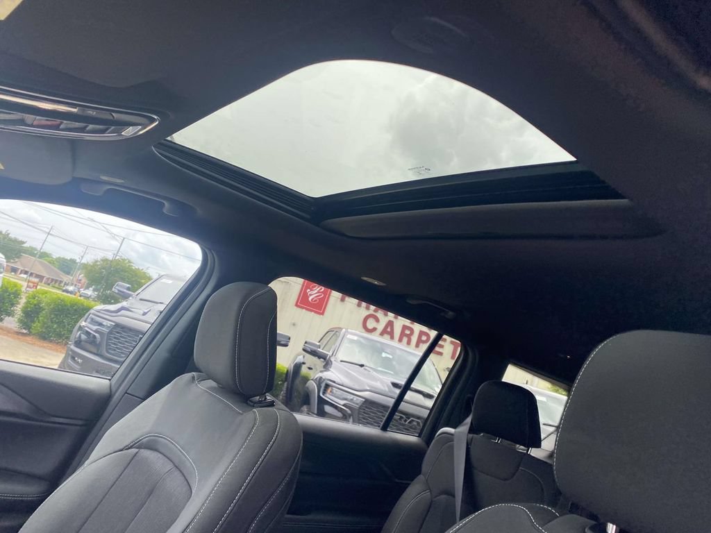 New 2026 Jeep Grand Cherokee L 2WD image 42