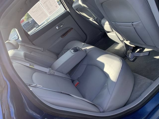 Used 2006 Buick LaCrosse CXL w/ Driver Confidence Package FWD image 12