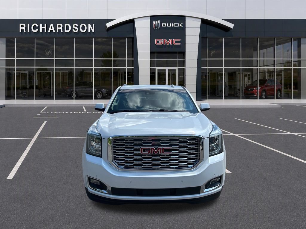 Used 2020 GMC Yukon Denali w/ Denali Ultimate Package AWD/4WD image 9