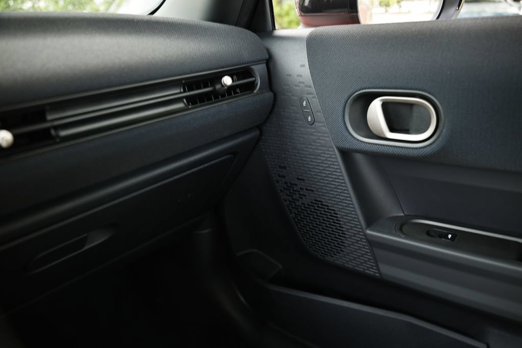 New 2026 MINI Cooper 2-Door Hardtop FWD image 38
