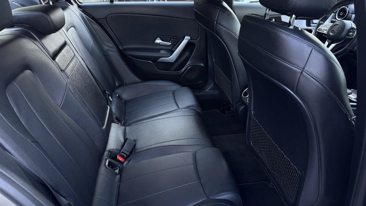 Used 2019 Mercedes-Benz A 220 4MATIC image 36