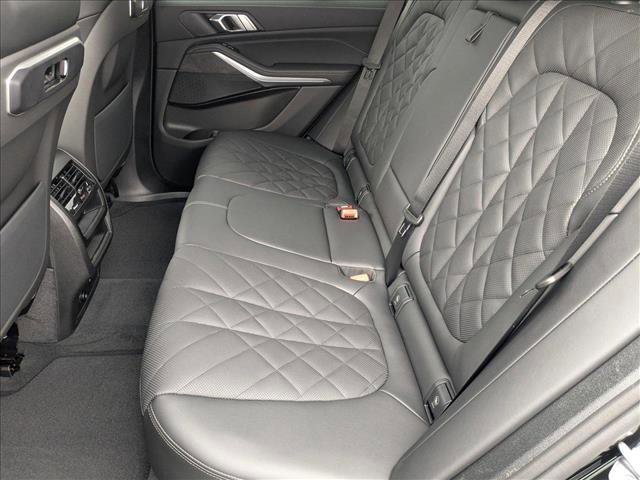 Used 2026 BMW X5 xDrive50e w/ Parking Assistance Package image 15