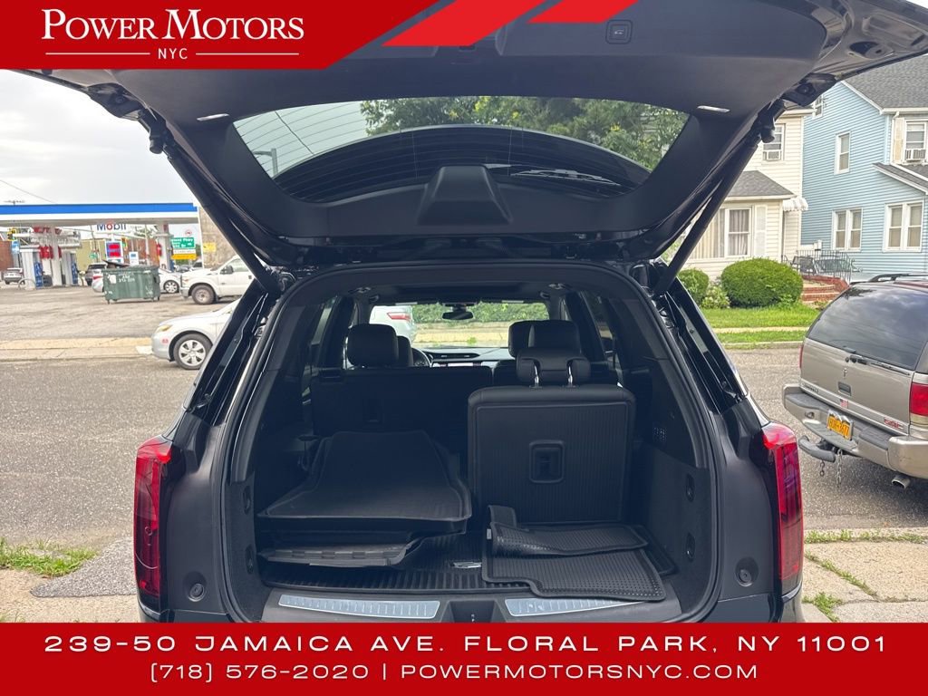 Used 2024 Cadillac XT6 Premium Luxury w/ LPO, Floor Liner Package image 22