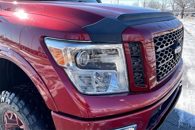 Certified 2018 Nissan Titan PRO-4X w/ Pro-4x Convenience Package image 26