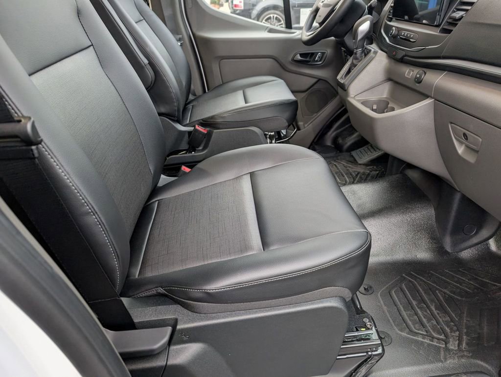 New 2026 Ford Transit 250 148 Medium Roof w/ Load Area Protection Package image 35