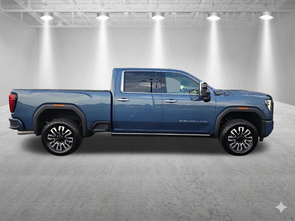Used 2026 GMC Sierra 2500 Denali Ultimate w/ Max Trailering Package AWD/4WD image 2