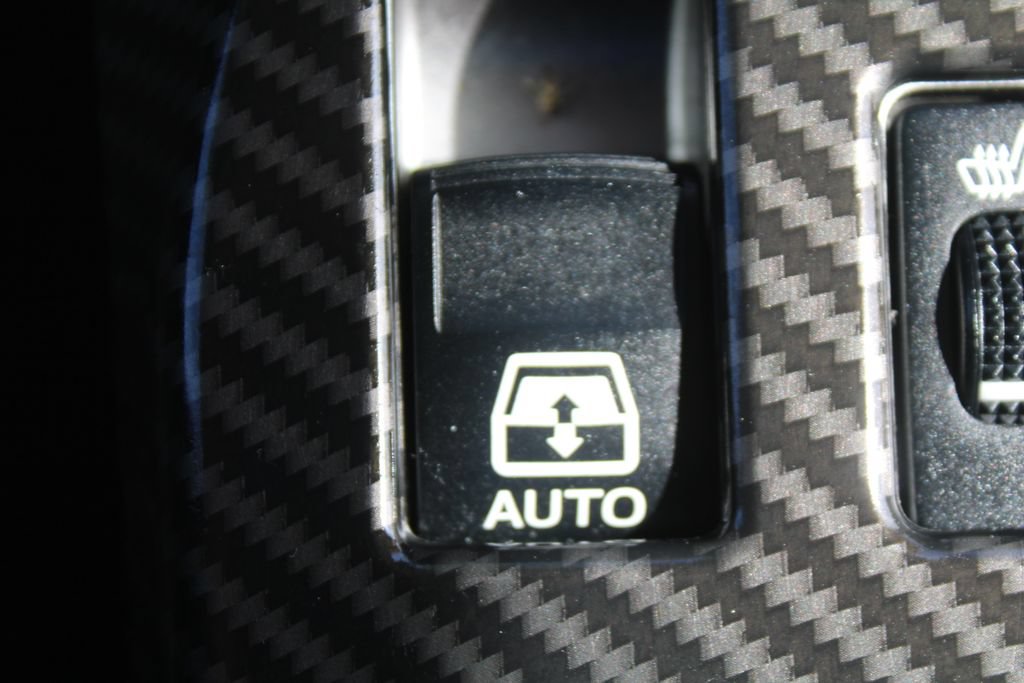 Used 2022 Toyota 4Runner SR5 Premium AWD/4WD image 38