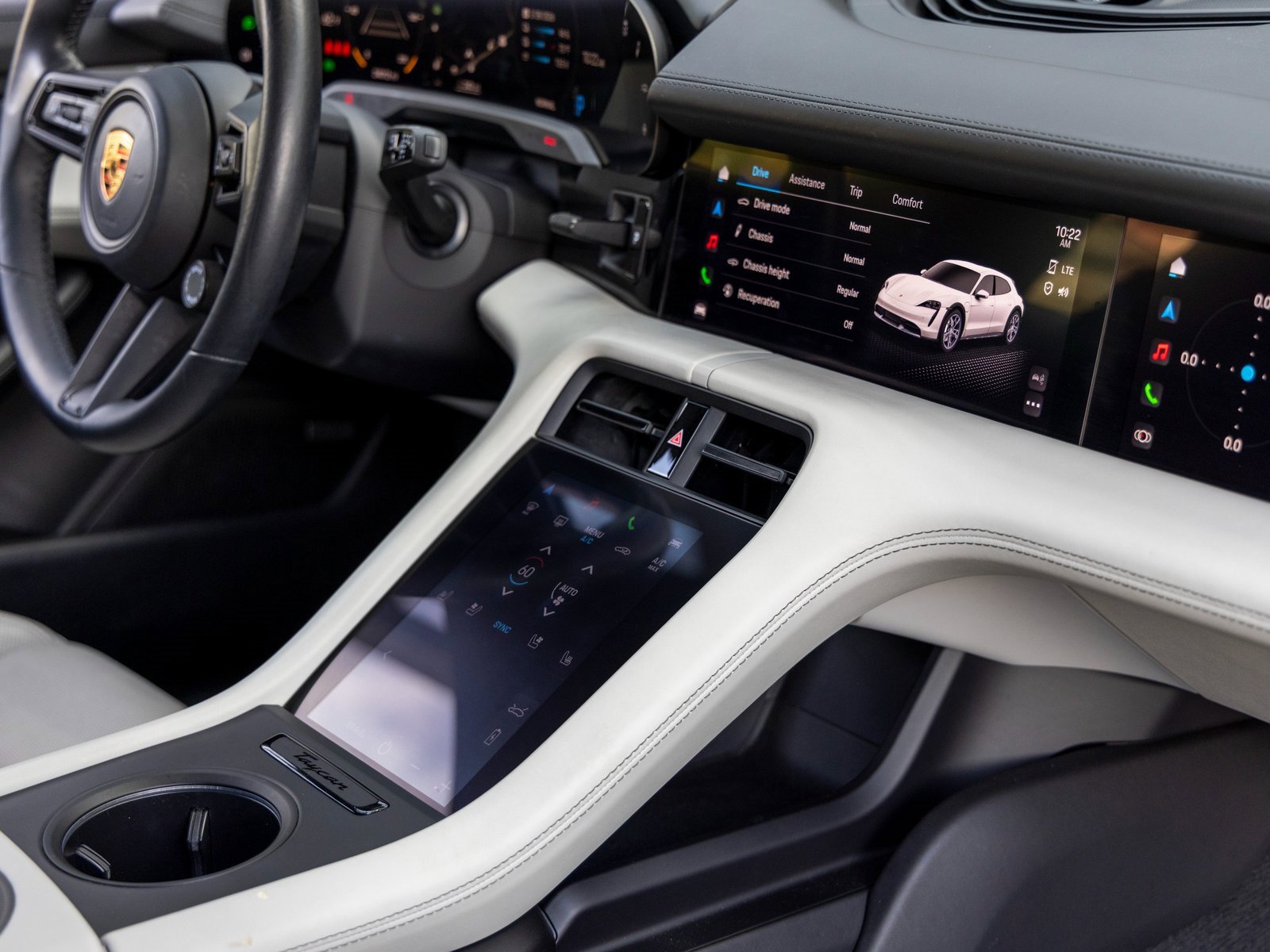 Certified 2022 Porsche Taycan 4 Cross Turismo image 50