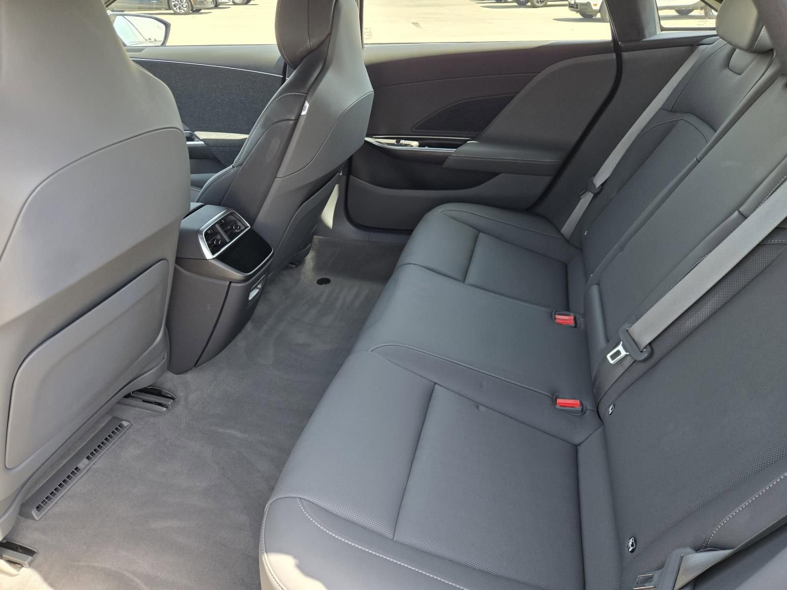 Used 2024 Lucid Air Pure RWD image 23