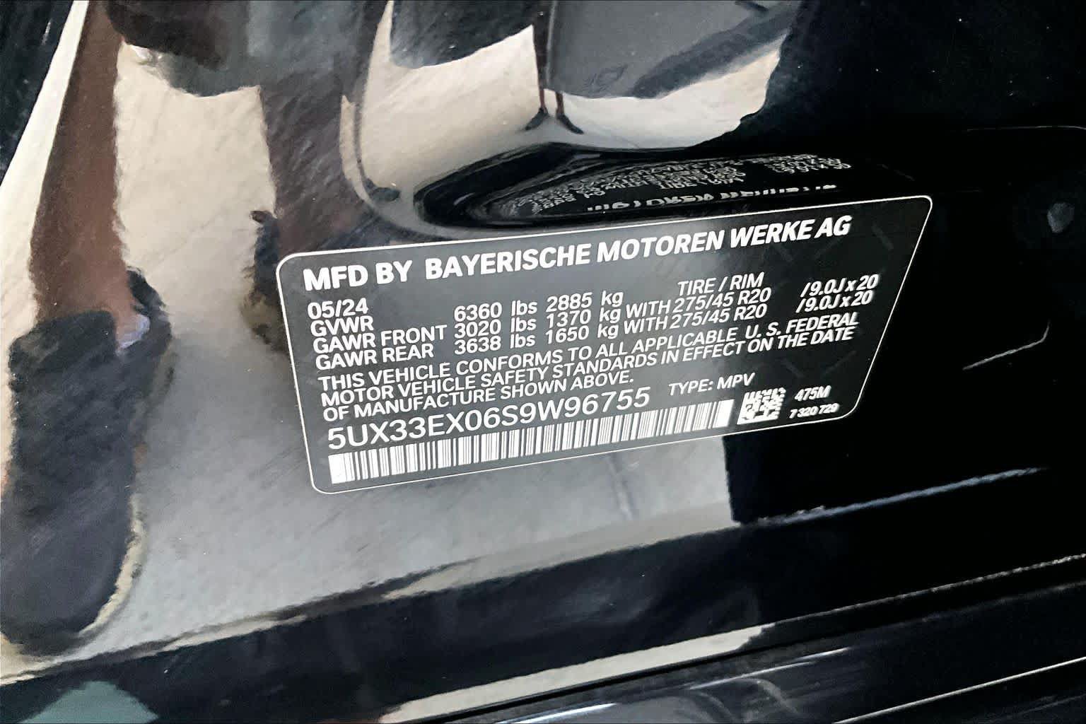 Used 2025 BMW X6 xDrive40i w/ Climate Comfort Package AWD/4WD image 34