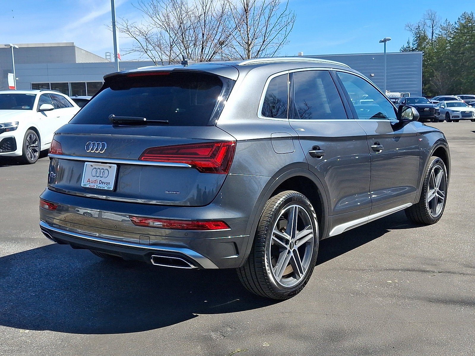 Used 2024 Audi Q5 e Premium Plus image 6