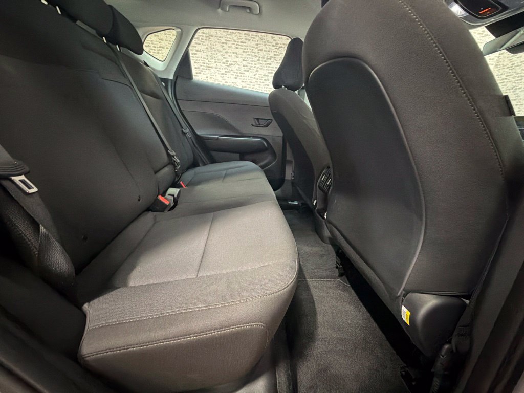 Certified 2024 Hyundai Kona SEL w/ Convenience Package FWD image 13