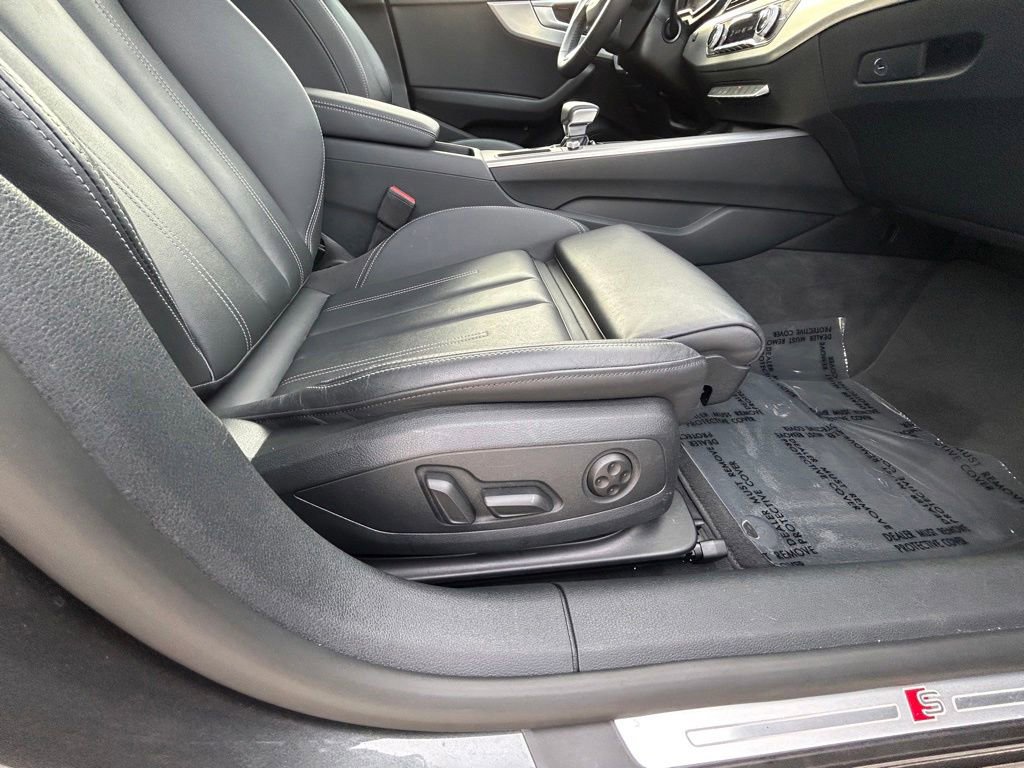 Used 2025 Audi A5 2.0T Premium Plus AWD/4WD image 25