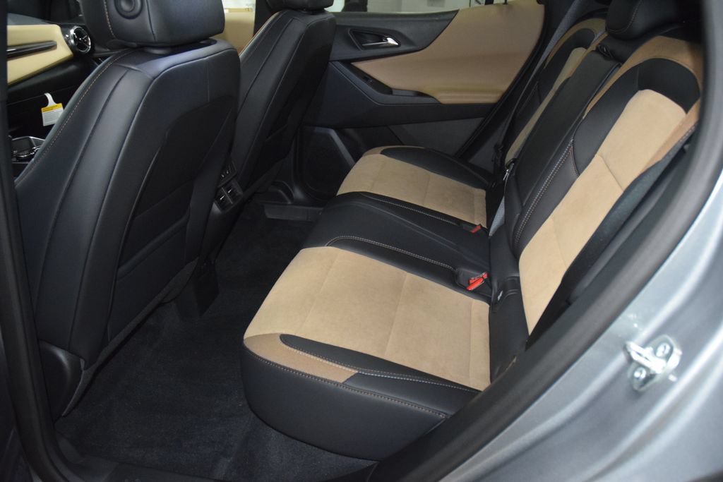 New 2027 Chevrolet Equinox ACTIV w/ Safety and Technology Package AWD/4WD image 42
