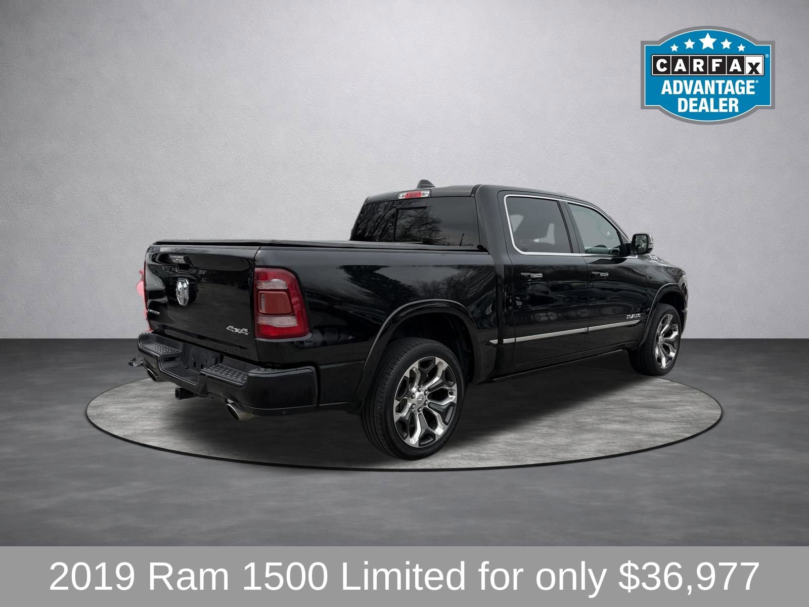 Used 2019 RAM 1500 Limited AWD/4WD image 3