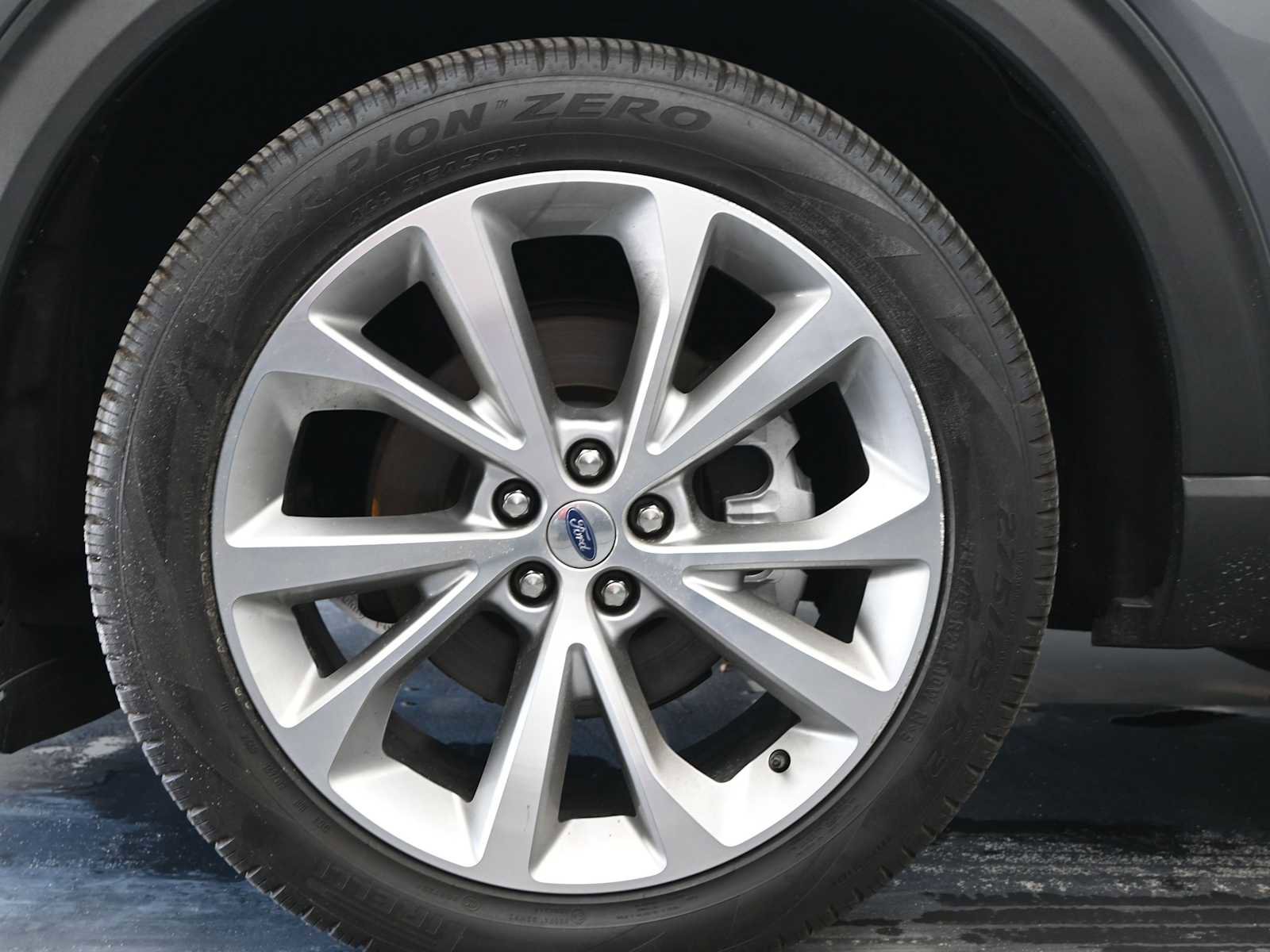 Used 2021 Ford Explorer Platinum w/ Equipment Group 601A image 14