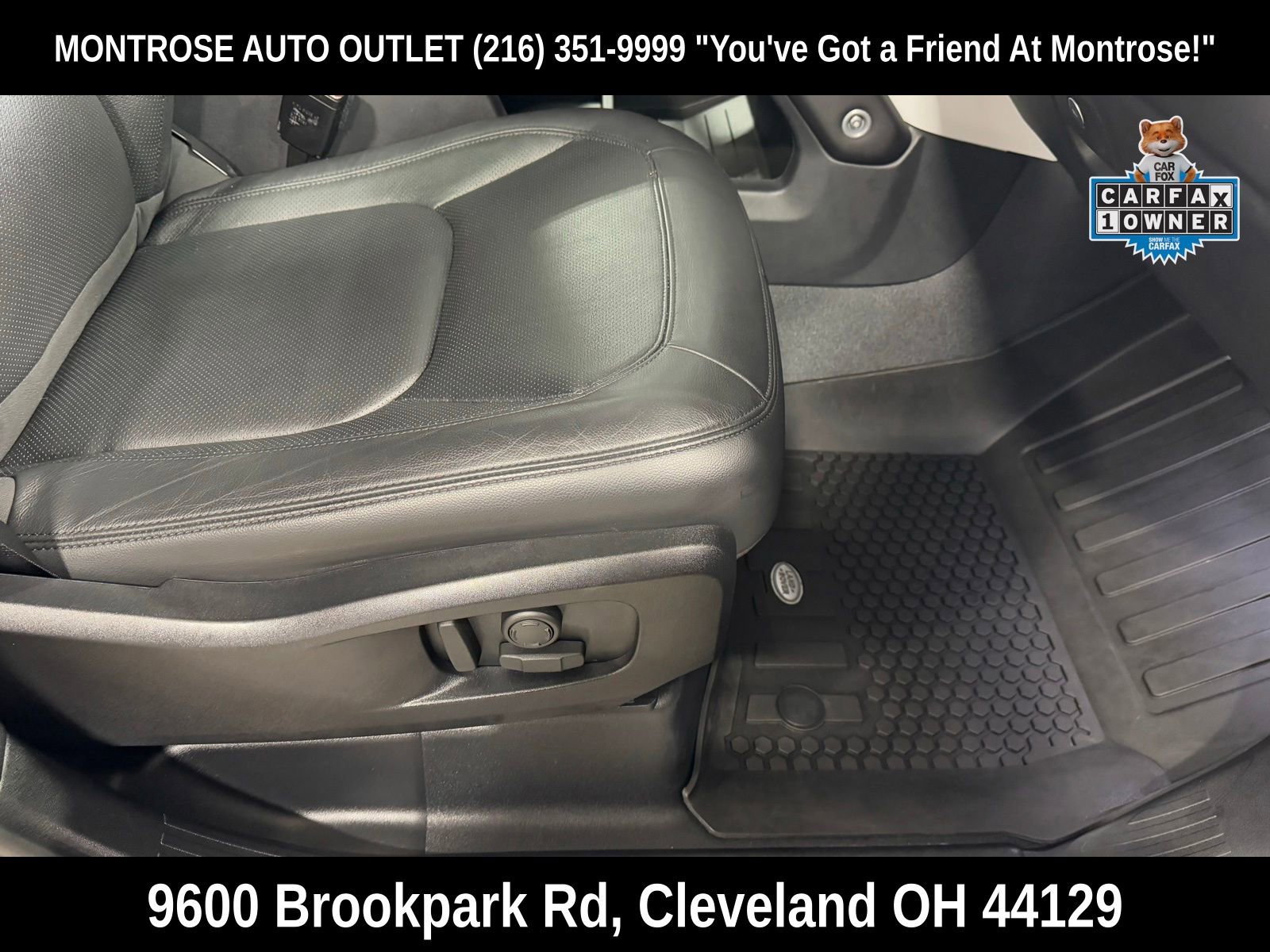 Used 2024 Land Rover Defender 110 S image 48