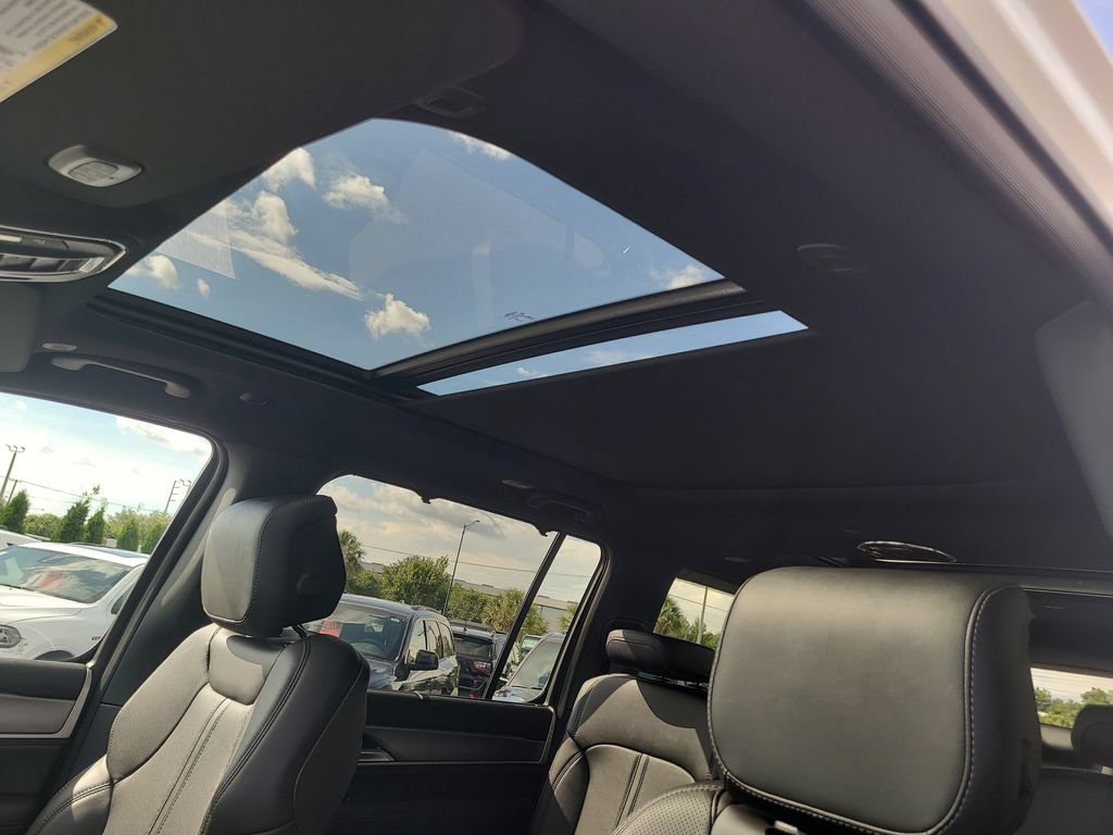 New 2026 Jeep Grand Wagoneer L Limited AWD/4WD image 25