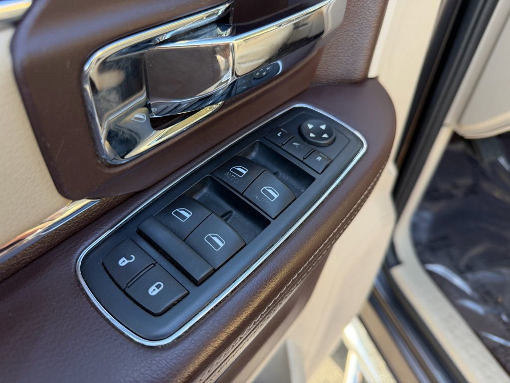 Used 2016 RAM 1500 Laramie w/ Convenience Group image 13