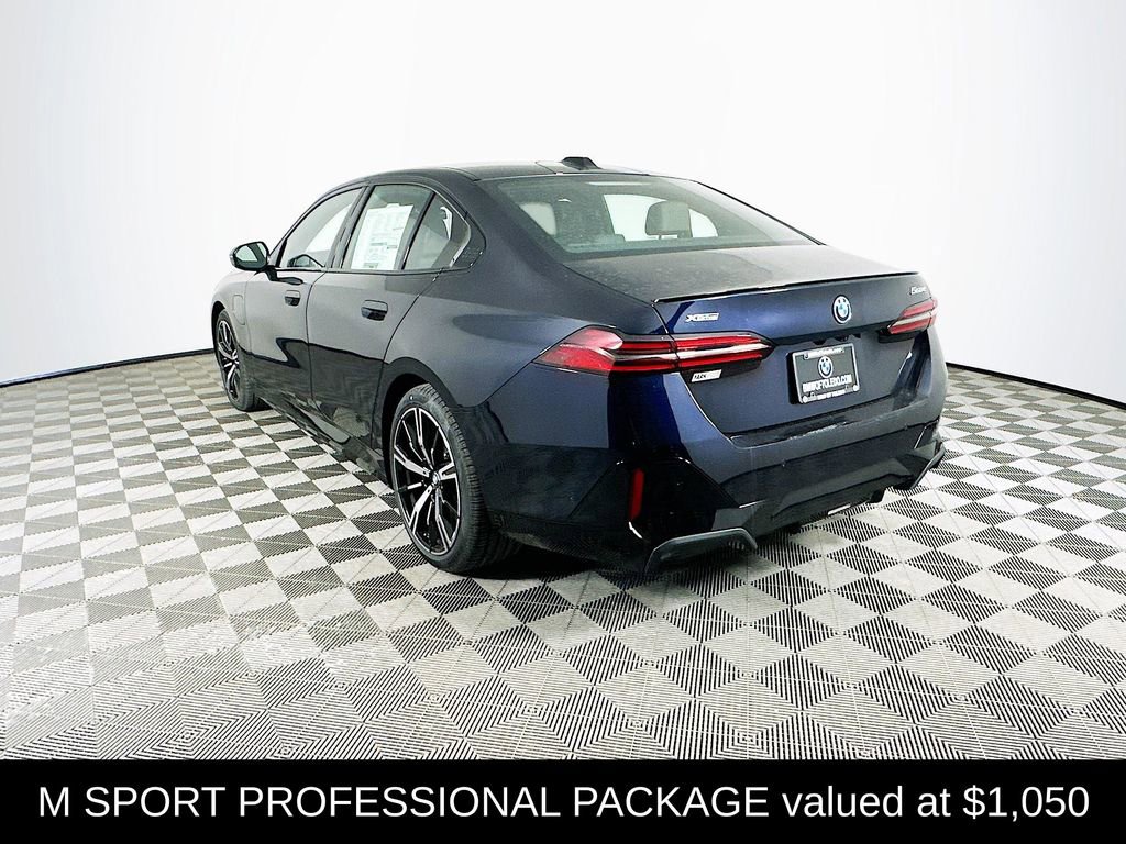 New 2026 BMW 550e xDrive w/ Executive Package image 6