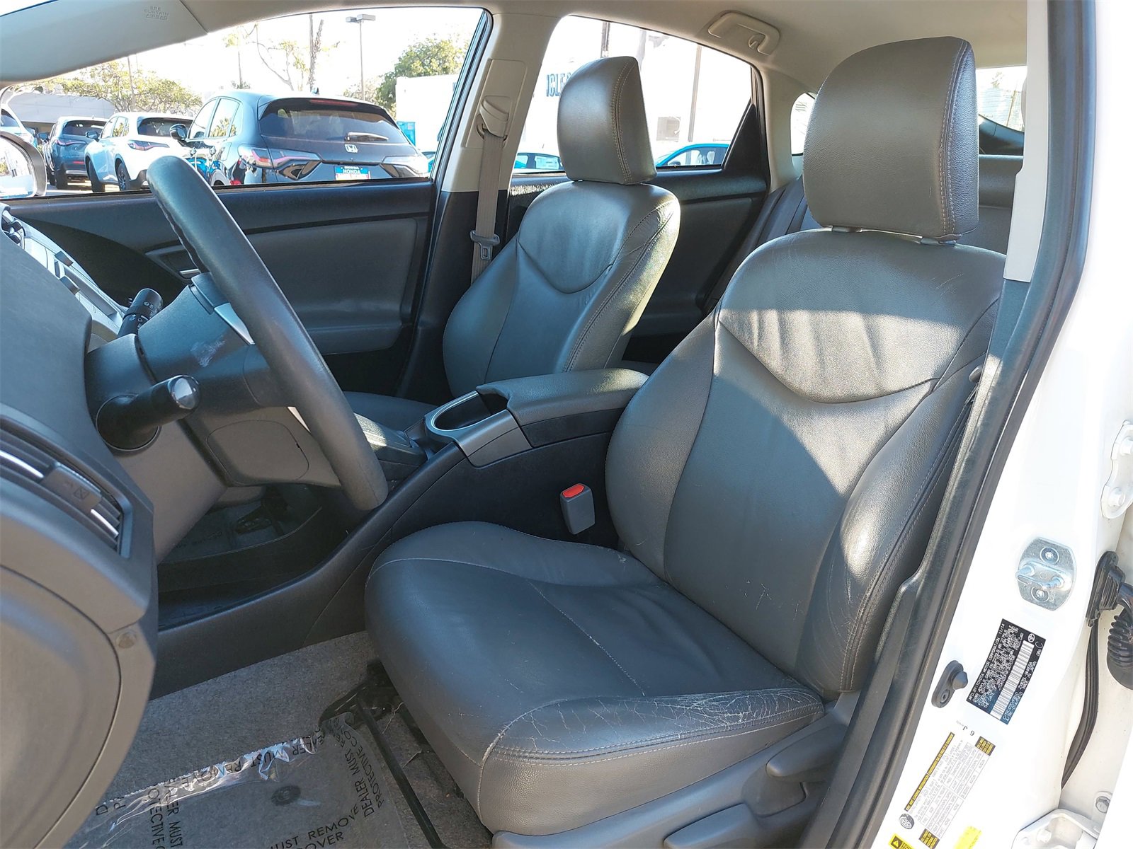 Used 2015 Toyota Prius Prime Advanced image 14