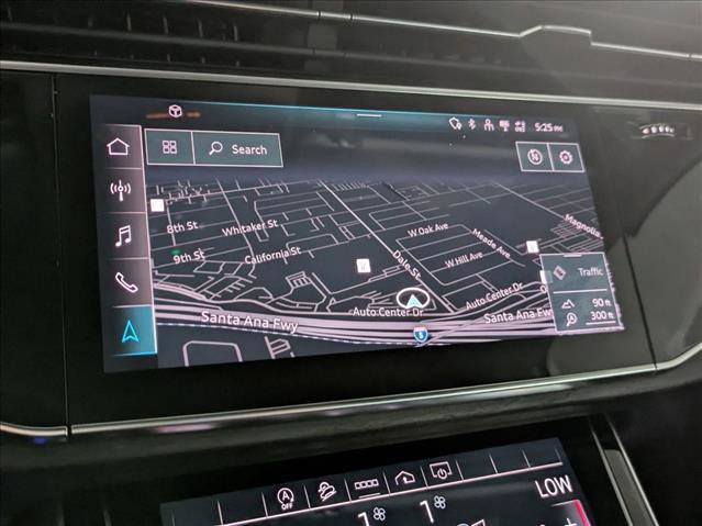 Used 2022 Audi Q7 Premium Plus w/ Premium Plus Package image 15