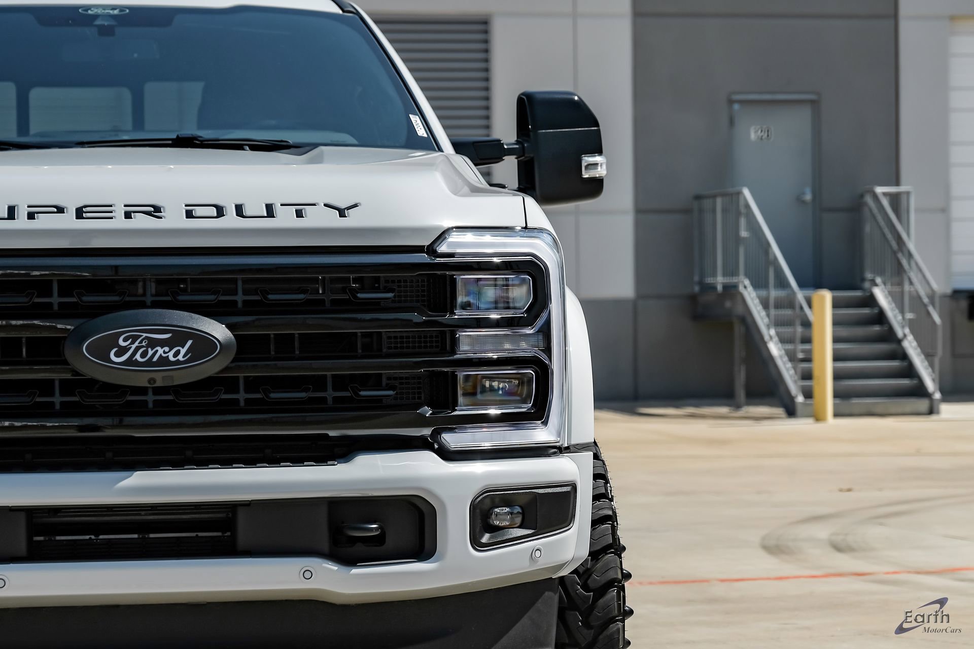 Used 2026 Ford F450 Platinum w/ FX4 Off-Road Package image 33