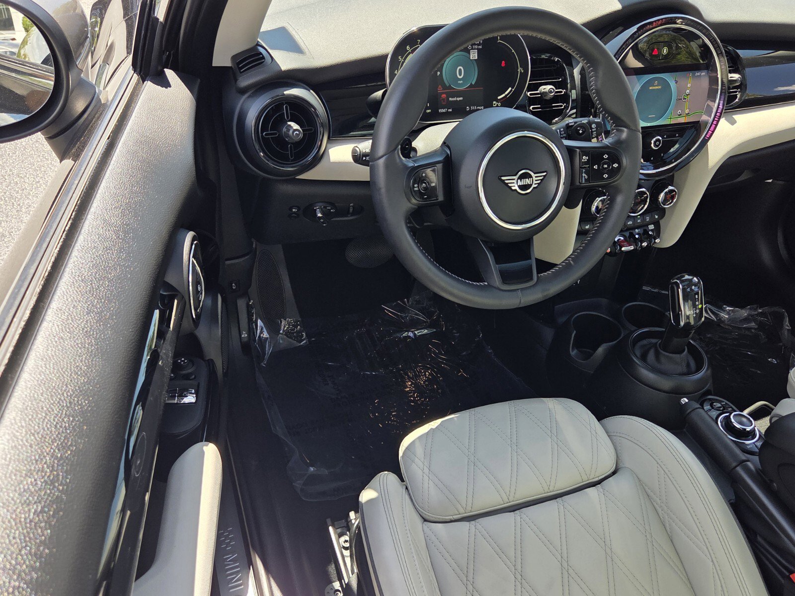 Used 2023 MINI Cooper S w/ Signature Upholstery Package FWD image 12