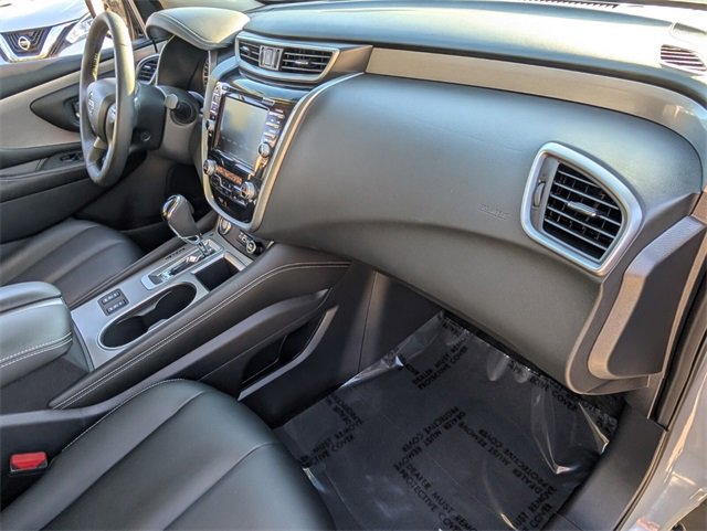 Used 2024 Nissan Murano SV w/ SV Midnight Edition Package image 17
