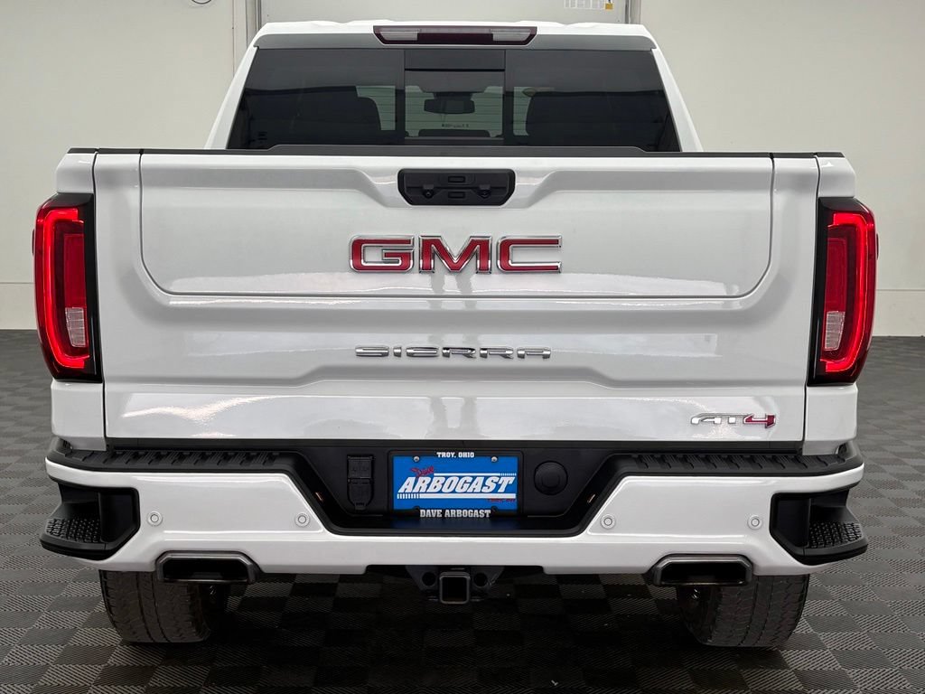 Used 2024 GMC Sierra 1500 AT4 w/ AT4 Premium Package AWD/4WD image 8