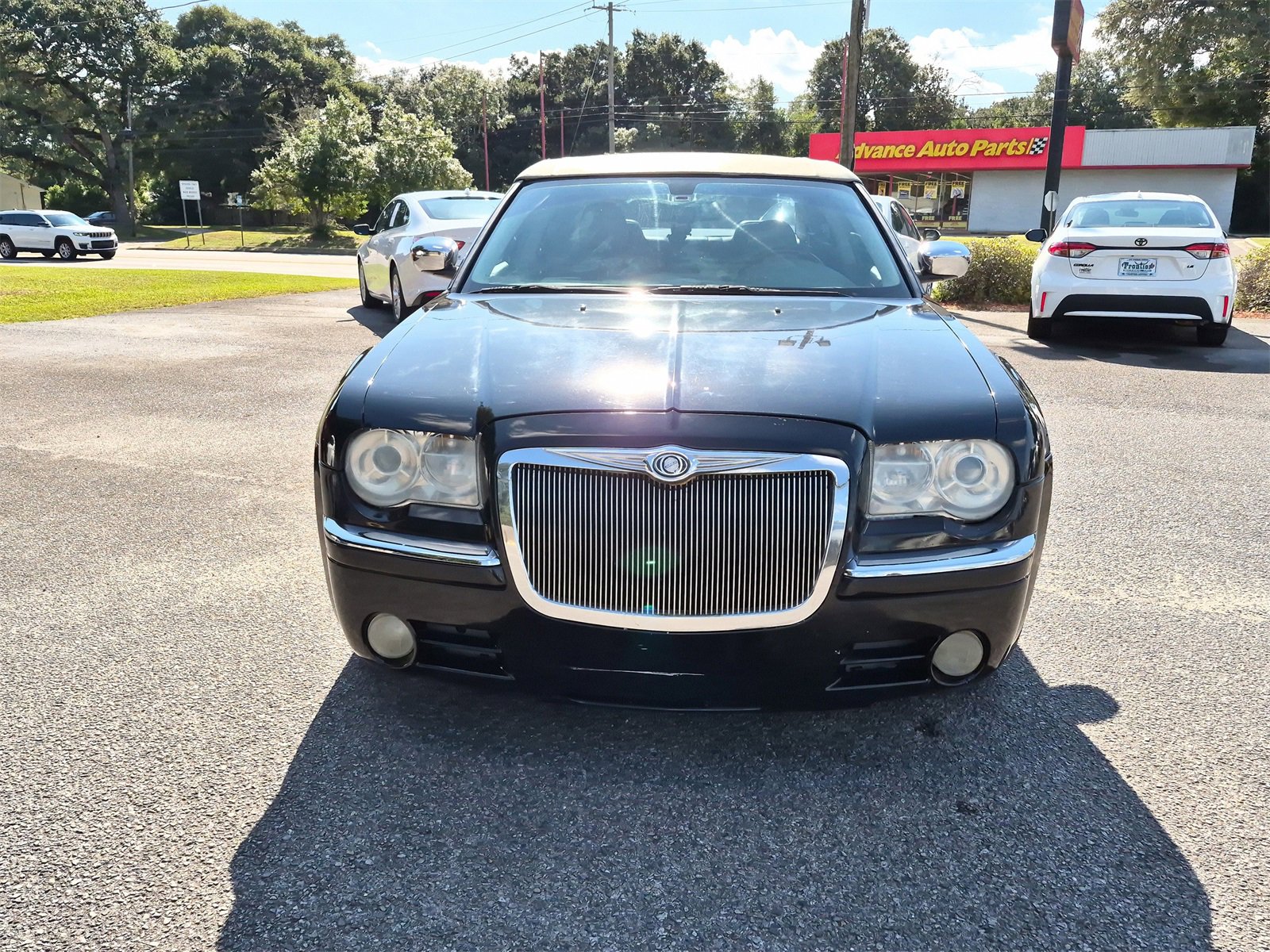 Used 2008 Chrysler 300 C w/ Navigation & Sound Group II image 8