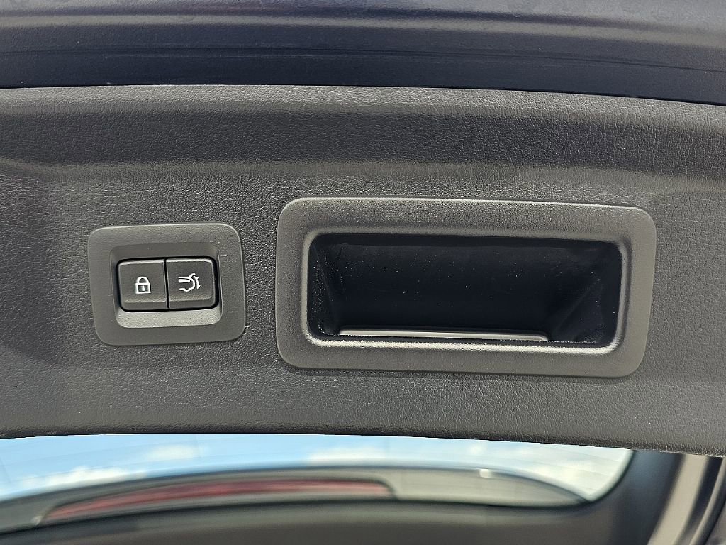 Certified 2024 MAZDA CX-90 Plug-In Hybrid w/ Preferred image 13