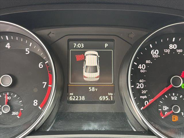 Used 2019 Volkswagen Passat 2.0T SE R-Line image 16