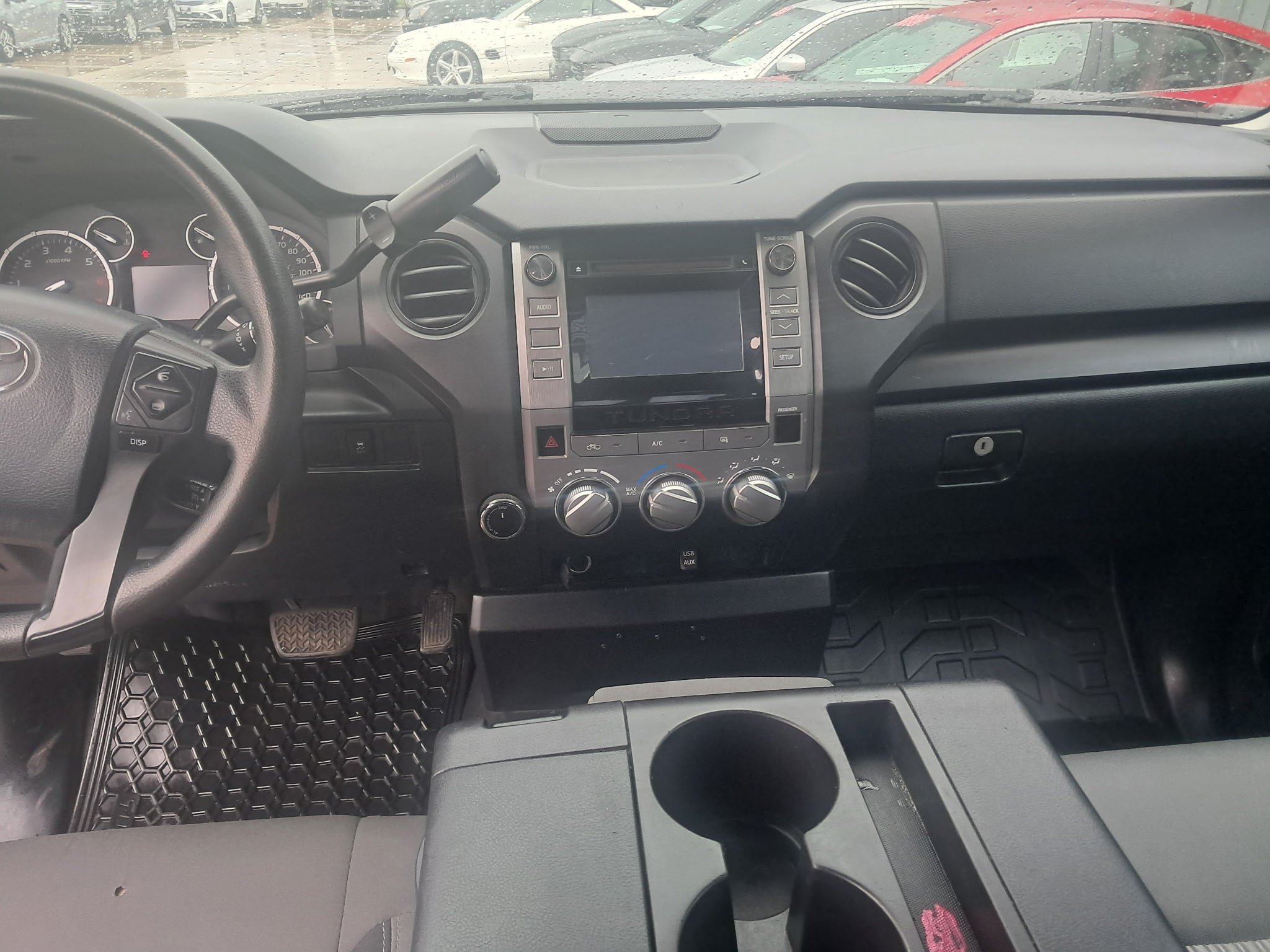 Used 2014 Toyota Tundra SR AWD/4WD image 6