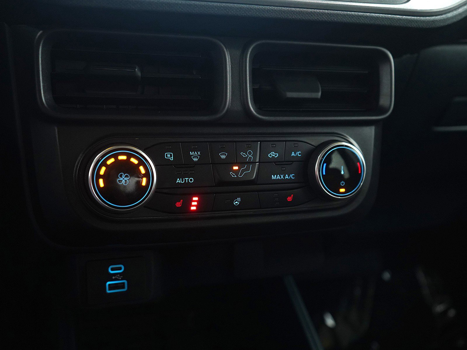 Used 2023 Ford Maverick Tremor w/ Tremor Off-Road Package image 22