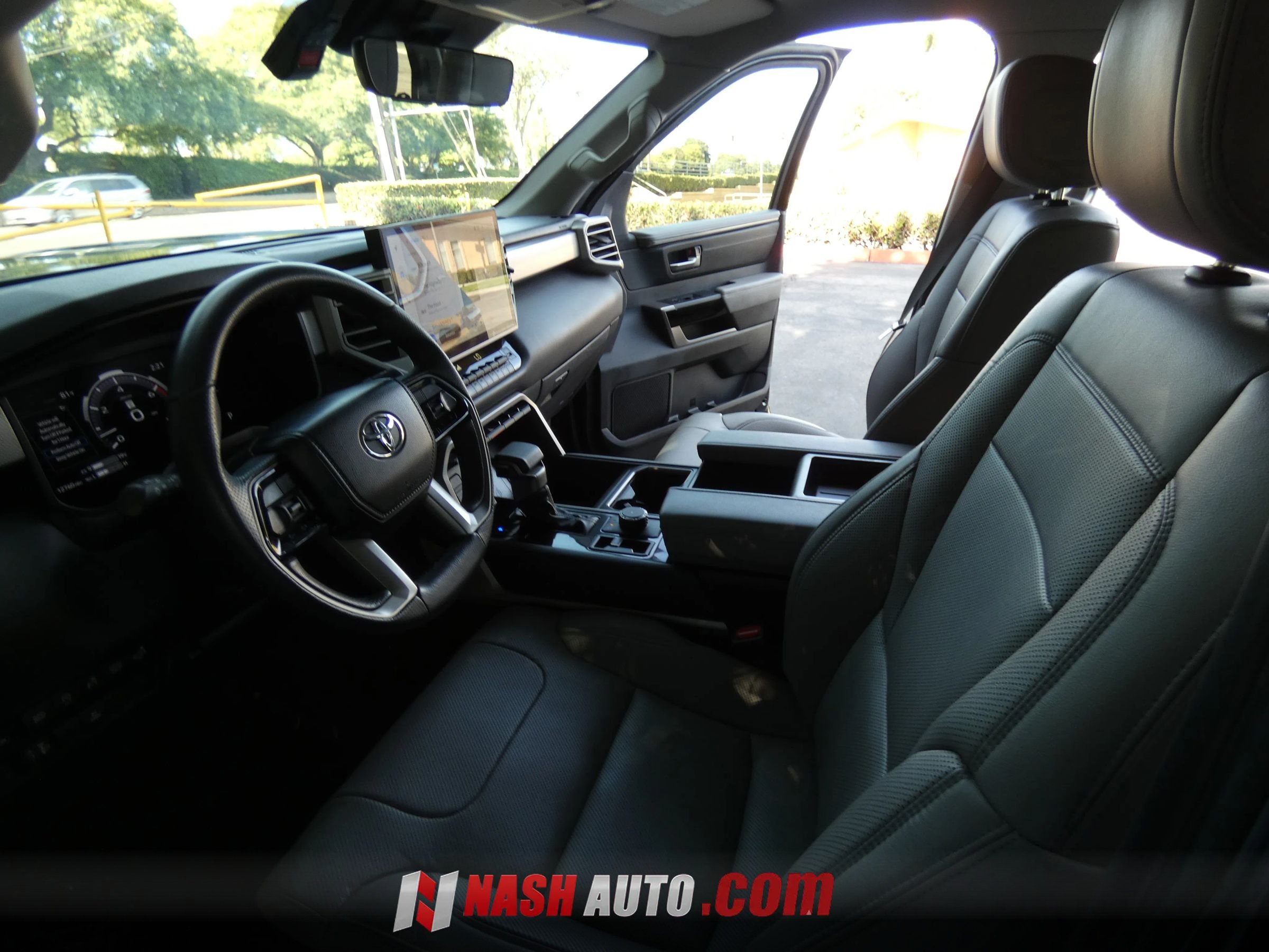 Used 2024 Toyota Tundra Limited w/ Power Package AWD/4WD image 54