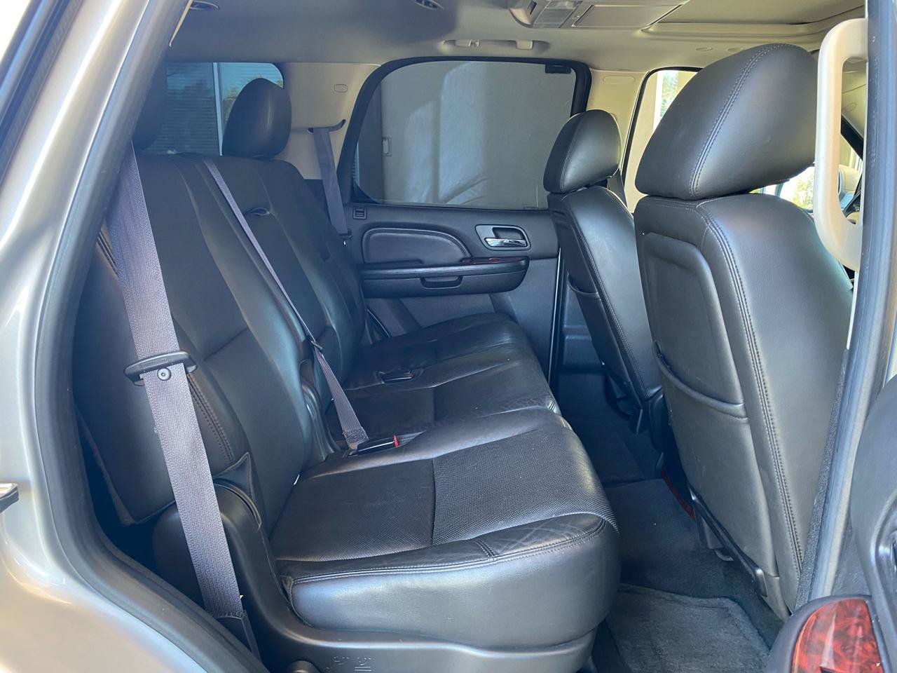 Used 2013 Cadillac Escalade Premium AWD/4WD image 33