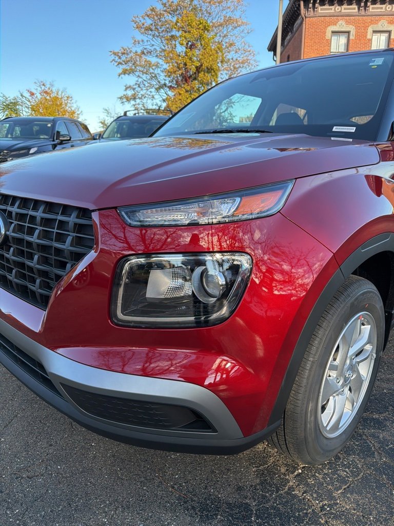 New 2026 Hyundai Venue SE image 9