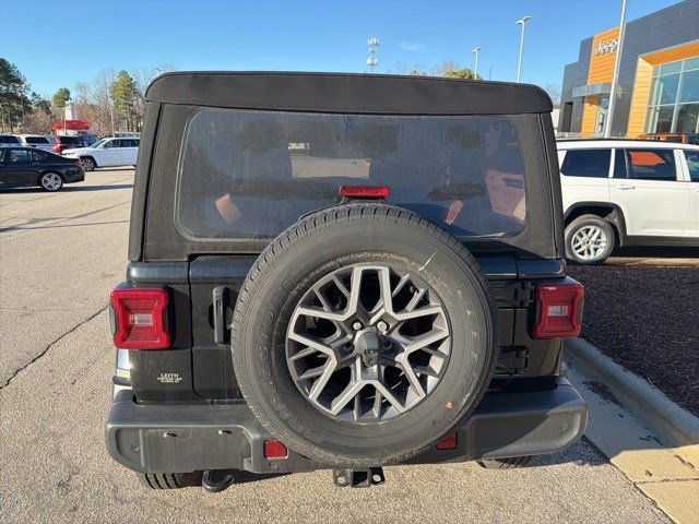 Used 2024 Jeep Wrangler Sahara w/ Safety Group image 4