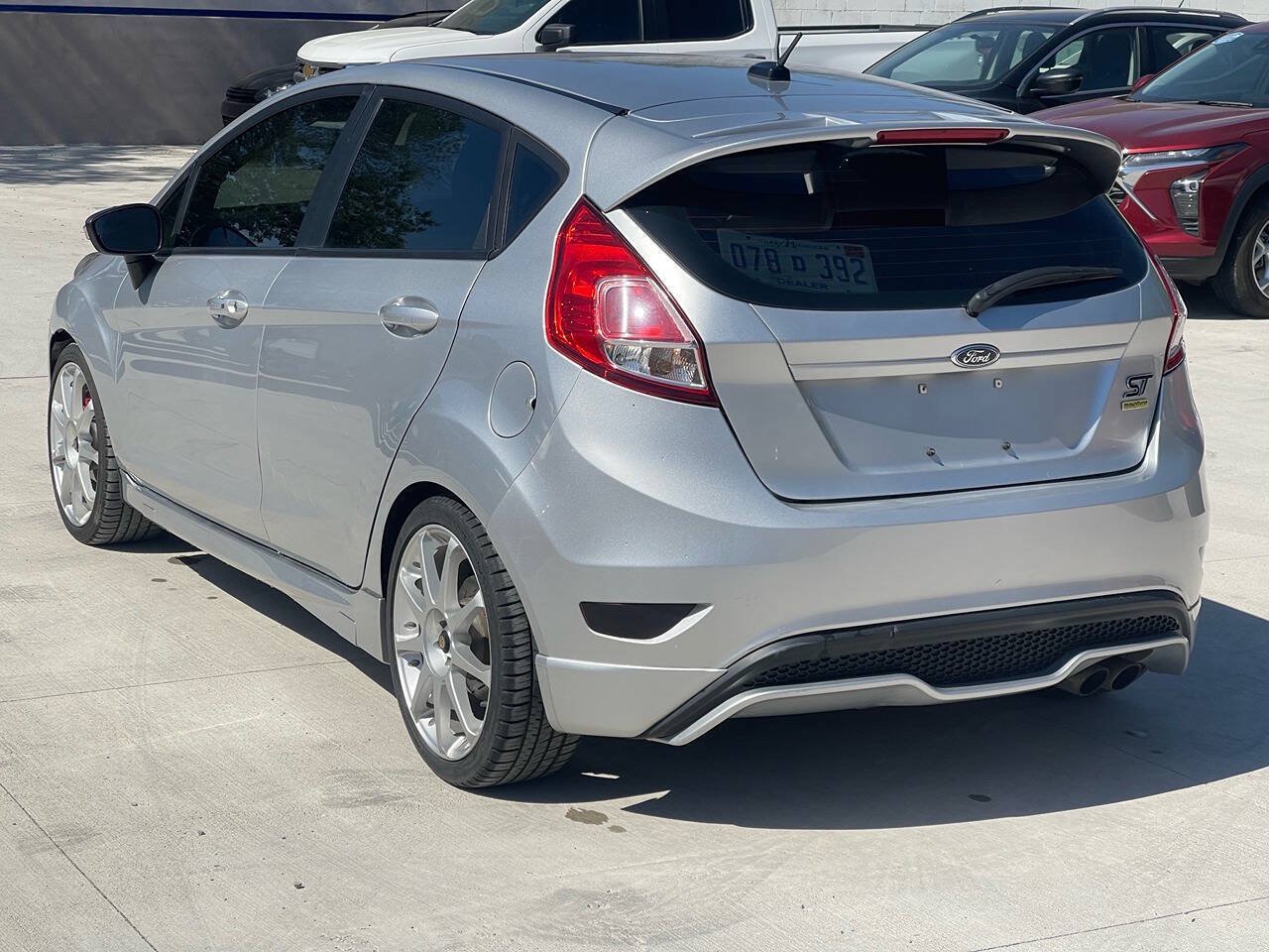 Used 2015 Ford Fiesta ST FWD image 8