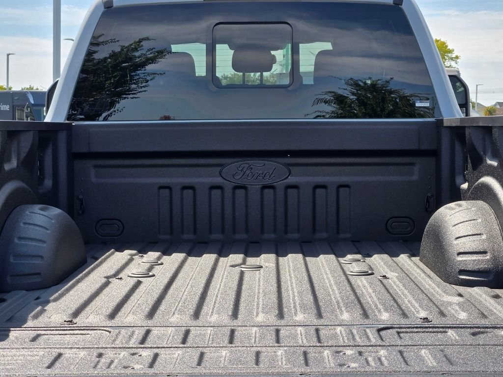 New 2026 Ford F350 XLT w/ XLT Premium Package image 13
