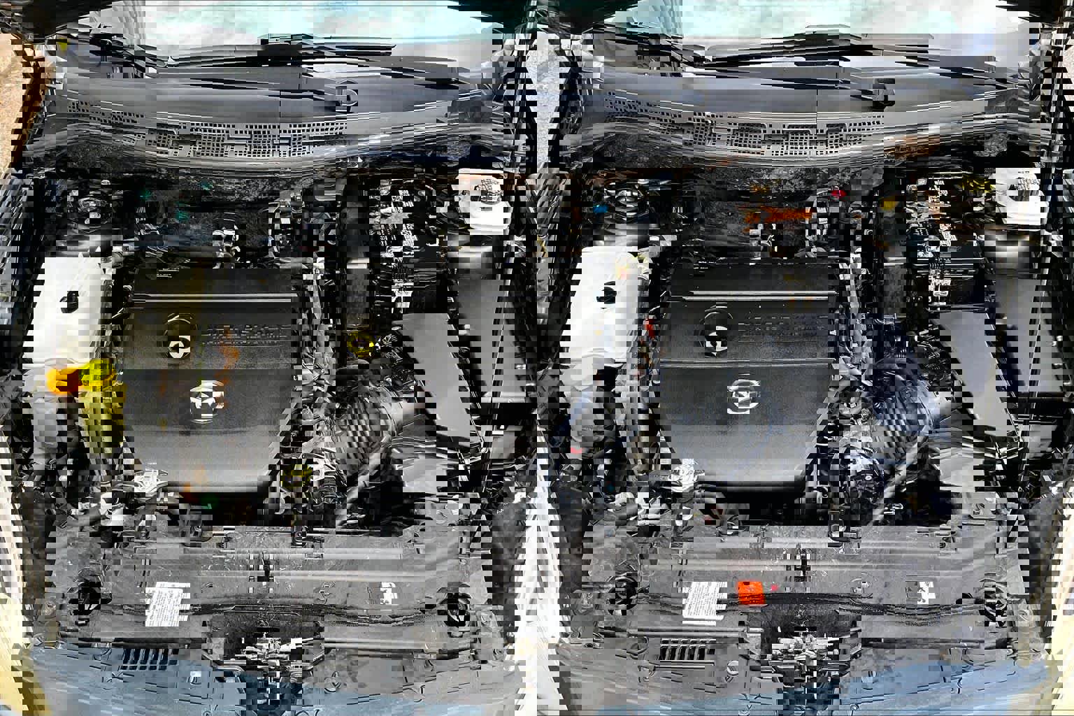 Used 2012 MAZDA MAZDA5 Sport image 29