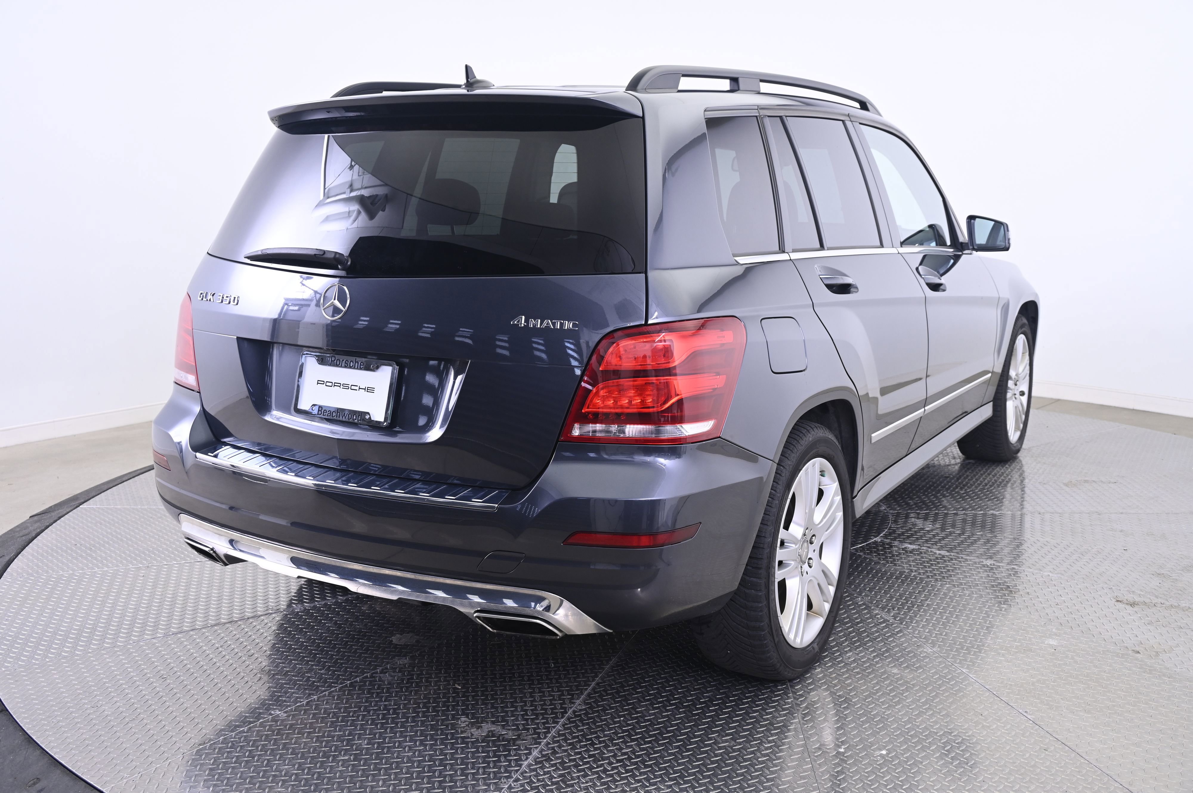 Used 2015 Mercedes-Benz GLK 350 4MATIC image 7