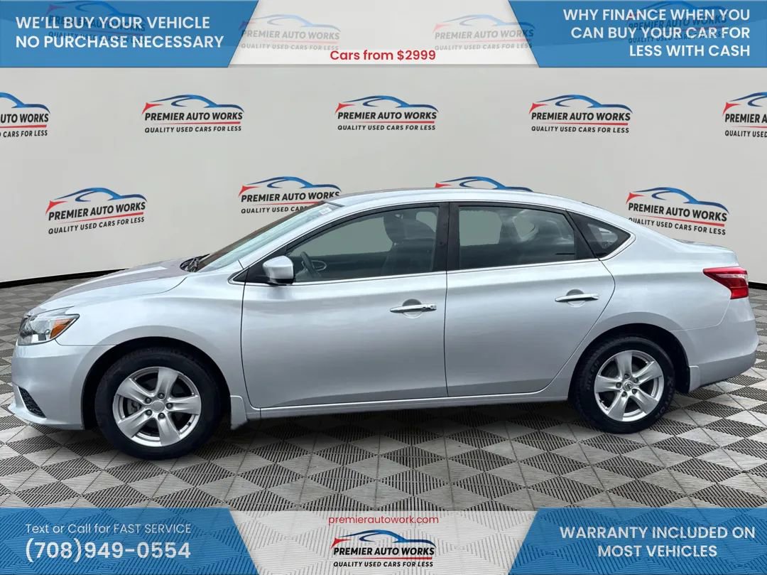 Used 2016 Nissan Sentra SV image 9
